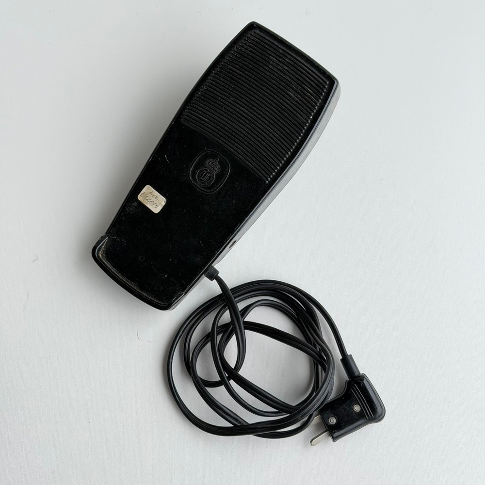 Husqvarna Viking Type FR 510 Sewing Machine Foot Pedal No. 7222 110V 60Hz
